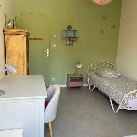 Maison Familiale Climatisee Piscine *